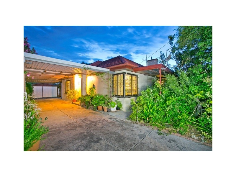 2 Ernest Street, Taperoo SA 5017