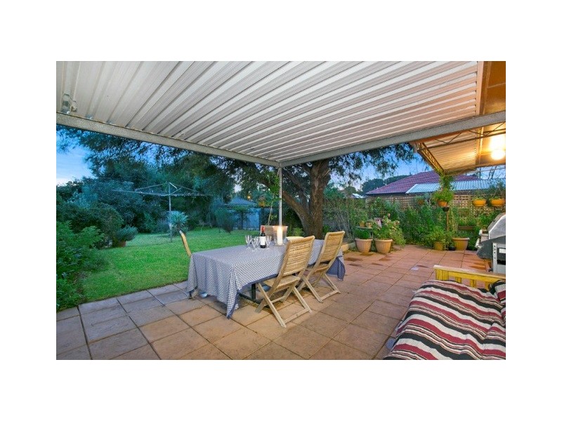 2 Ernest Street, Taperoo SA 5017