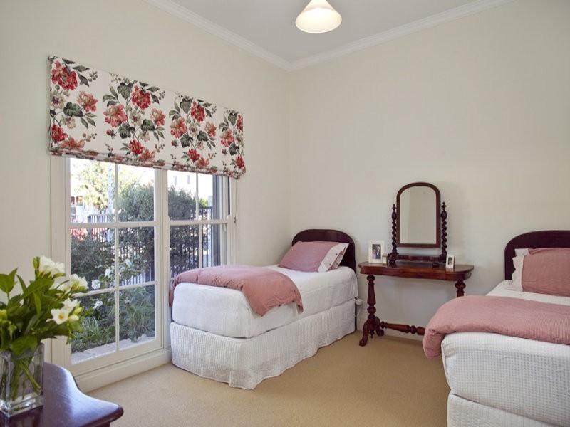 17B Lansdowne Terrace, Vale Park SA 5081