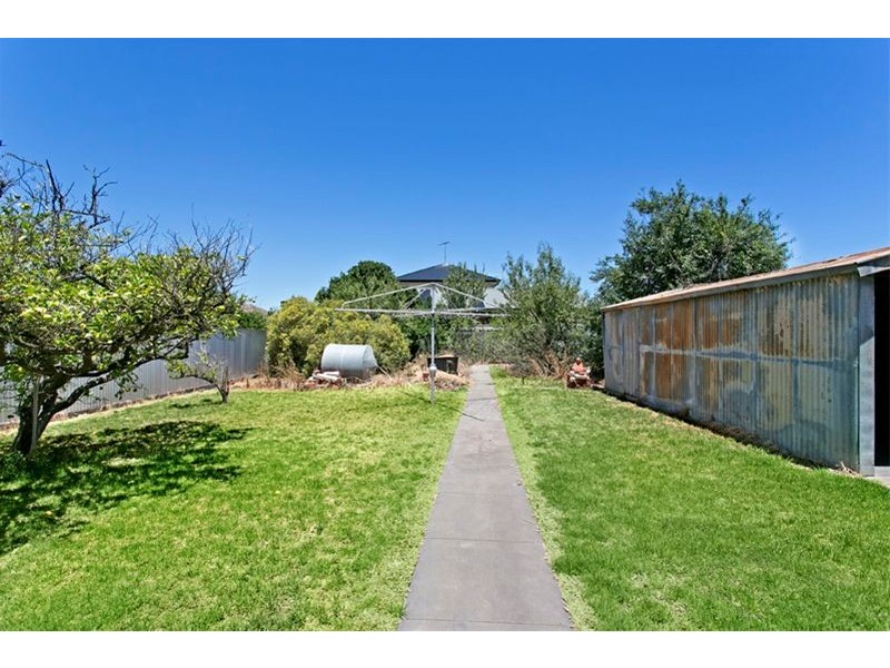 34 Gliddon Street, Rosewater SA 5013