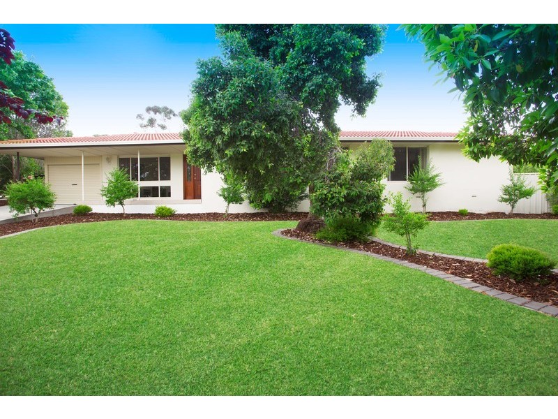 8 Katarama Road, Fairview Park SA 5126