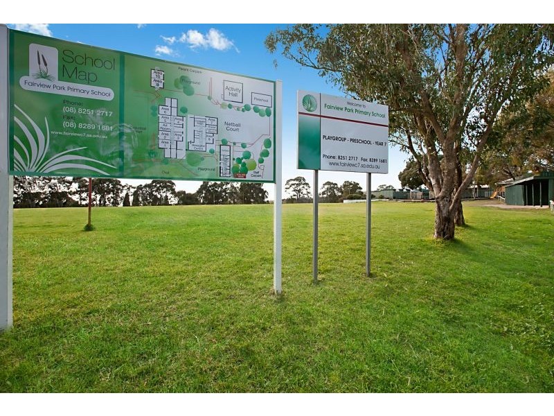 8 Katarama Road, Fairview Park SA 5126