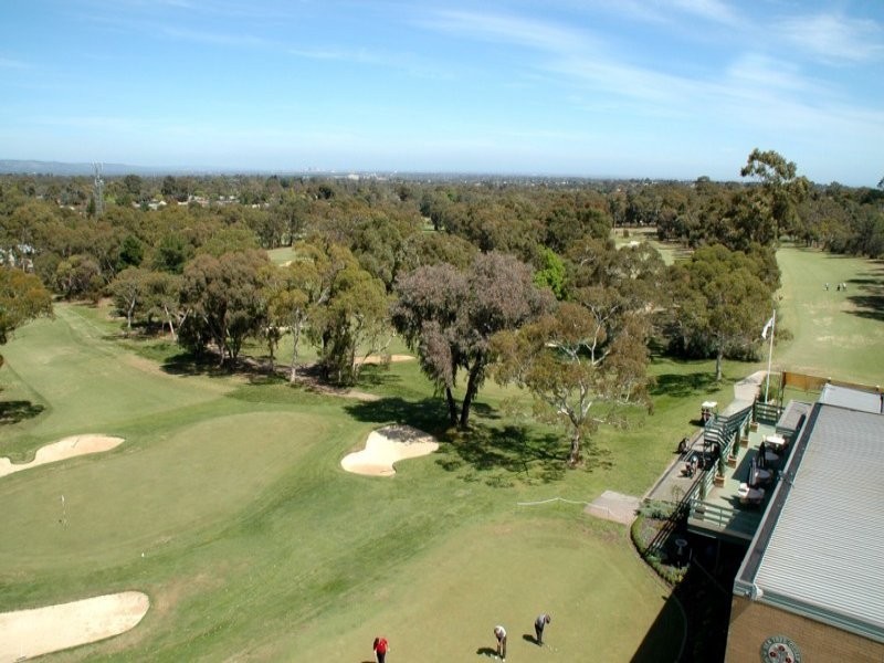 8 Katarama Road, Fairview Park SA 5126