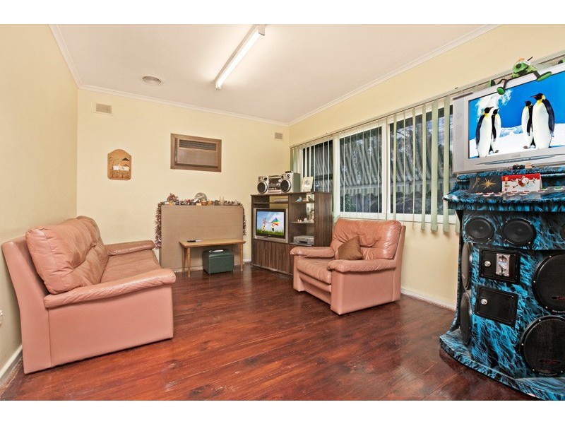 9 Chrysler Drive, Holden Hill SA 5088