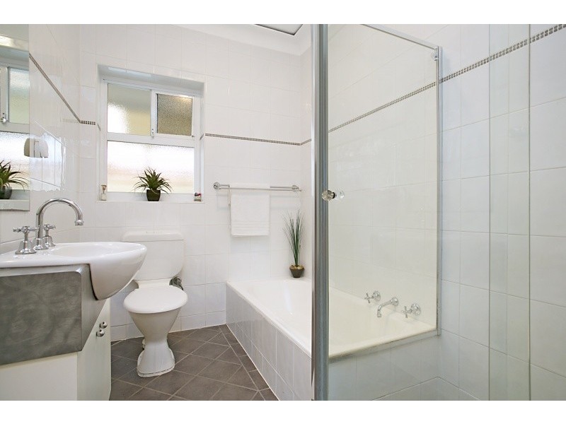 3/114 Military Road, Henley Beach South SA 5022