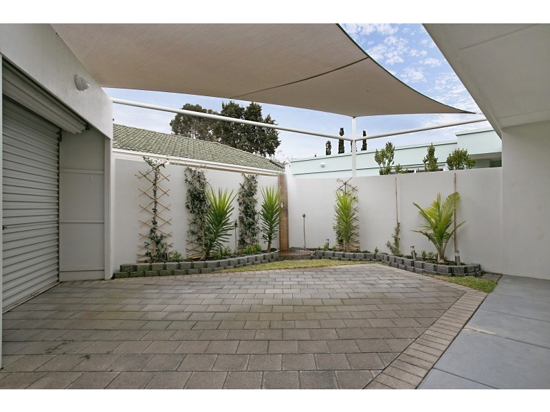 3/114 Military Road, Henley Beach South SA 5022