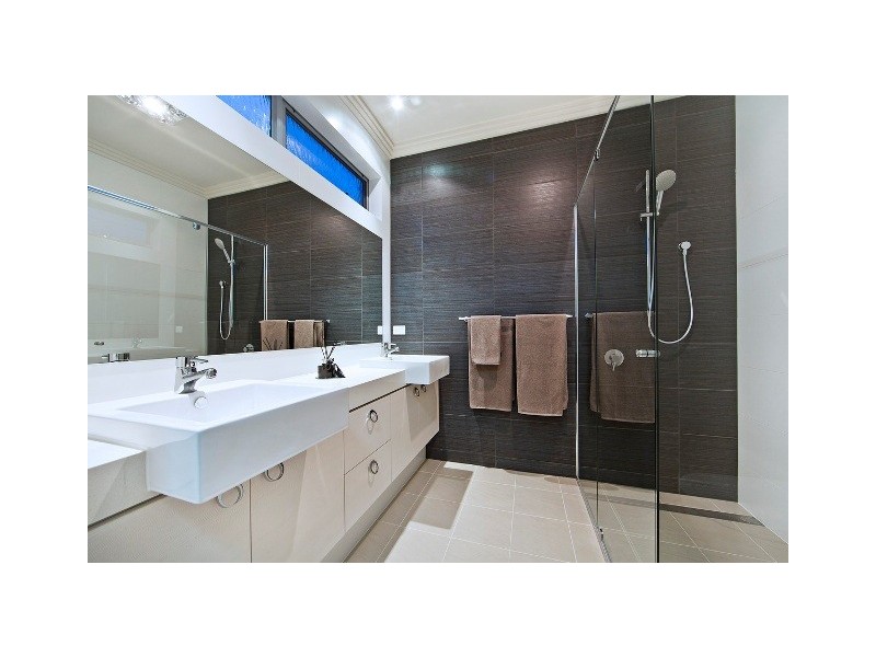 9A Lexington Road, Henley Beach South SA 5022