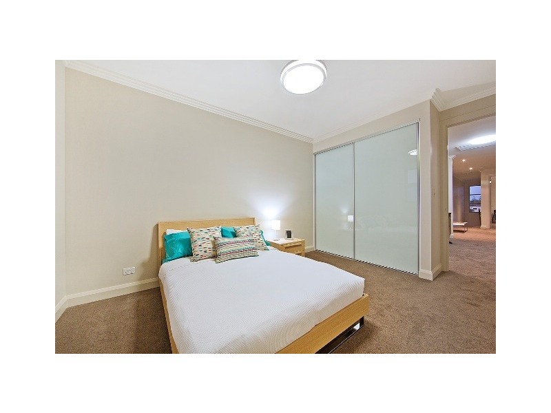 9A Lexington Road, Henley Beach South SA 5022