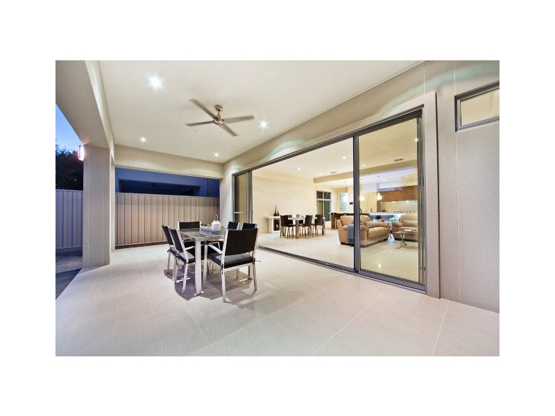 9A Lexington Road, Henley Beach South SA 5022