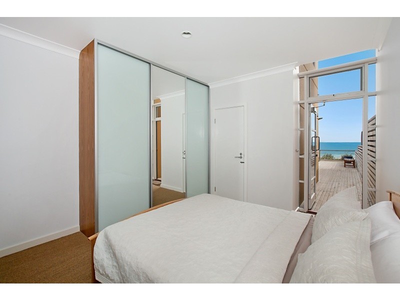 107 Seaview Road, Tennyson SA 5022