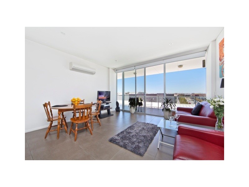 W30, 18-28  Main Street, Mawson Lakes SA 5095