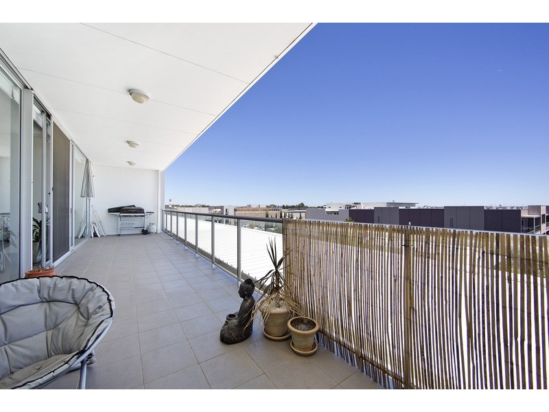 W30, 18-28  Main Street, Mawson Lakes SA 5095