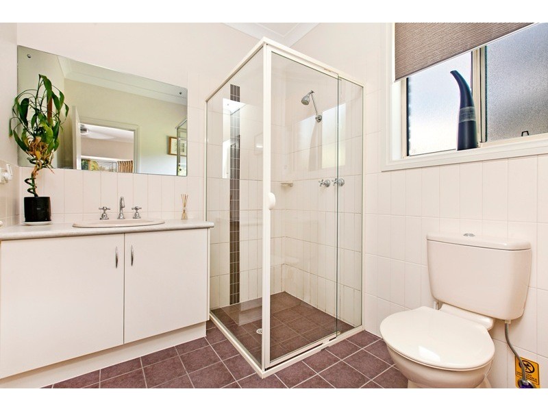 19 Weatherstone Crescent, Mawson Lakes SA 5095