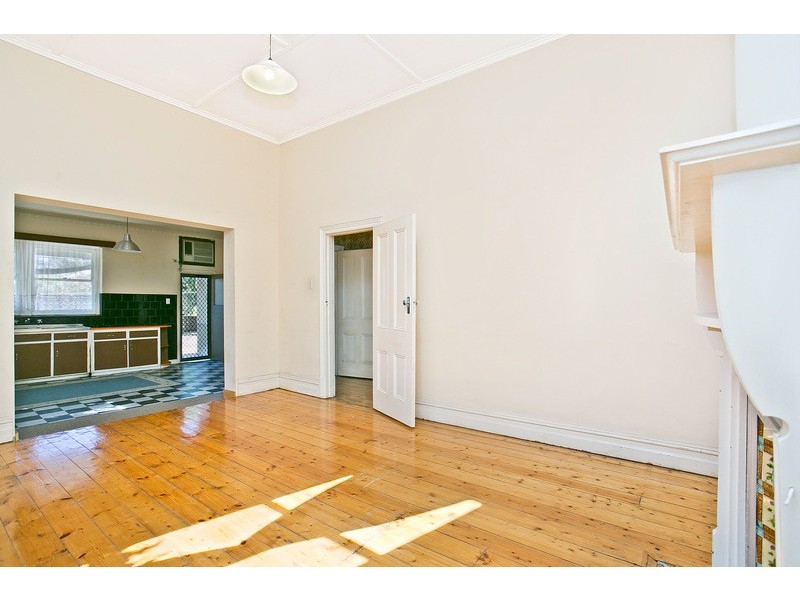 26 Cowra Street, Mile End SA 5031