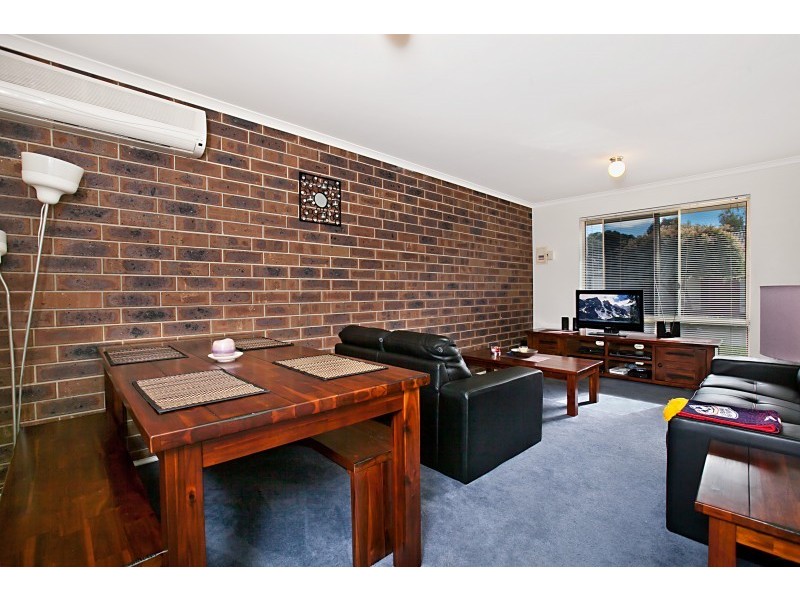 17/4  Clapton Drive, Paralowie SA 5108