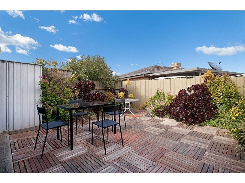 17/4  Clapton Drive, Paralowie SA 5108