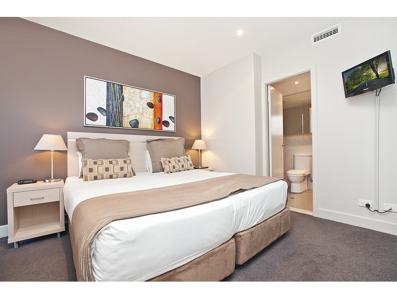 621/16  Holdfast Promenade, Glenelg SA 5045