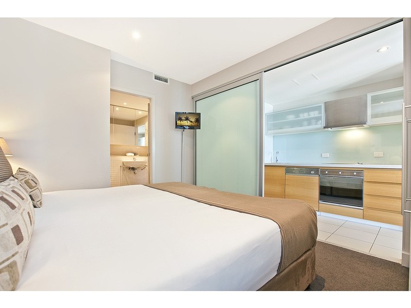 621/16  Holdfast Promenade, Glenelg SA 5045