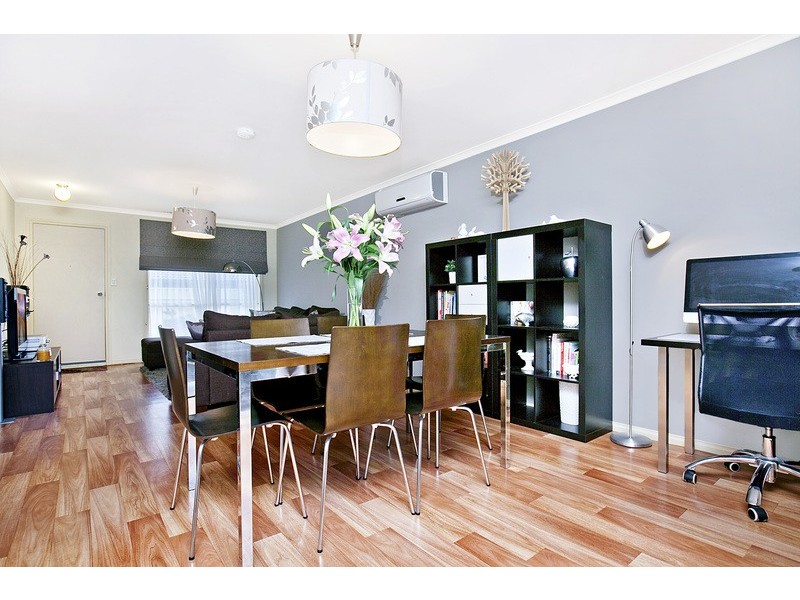 2/36 Wheatsheaf Road, Morphett Vale SA 5162