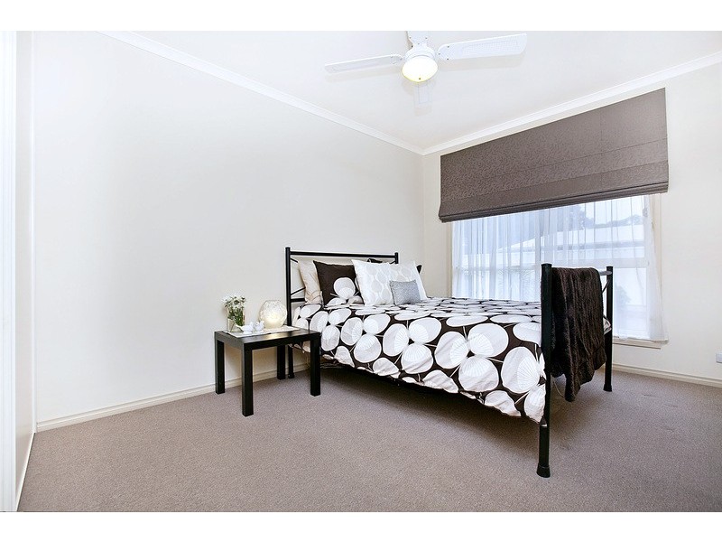 2/36 Wheatsheaf Road, Morphett Vale SA 5162