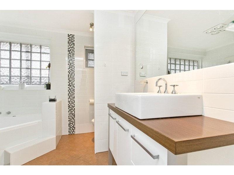 5 Monte Court, North Haven SA 5018