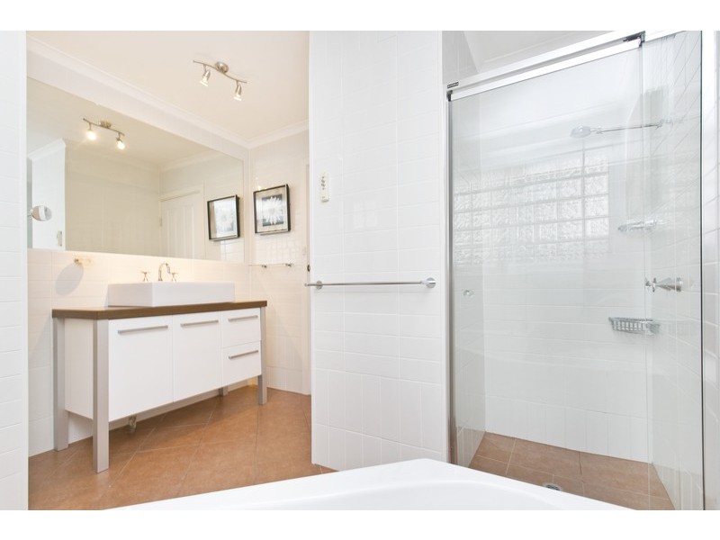 5 Monte Court, North Haven SA 5018