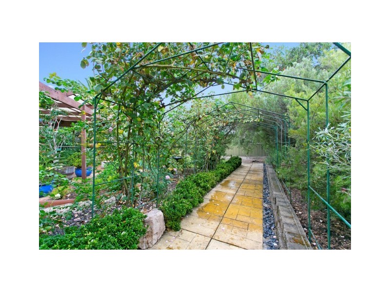 5 Monte Court, North Haven SA 5018