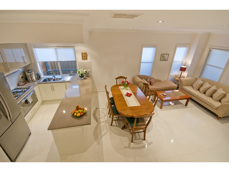 30 Victoria Parade, Mawson Lakes SA 5095