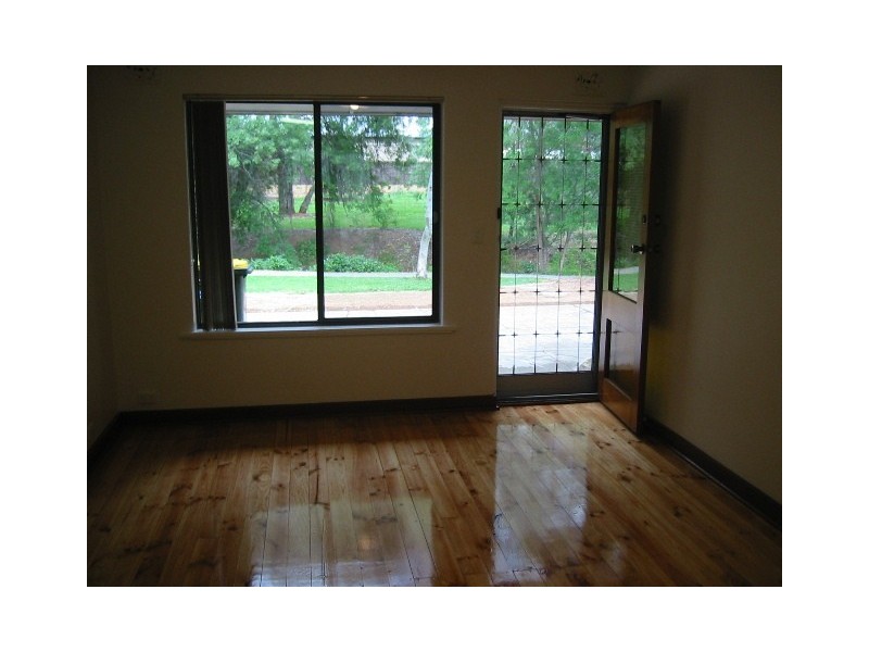 36 Freeman Avenue, Tranmere SA 5073