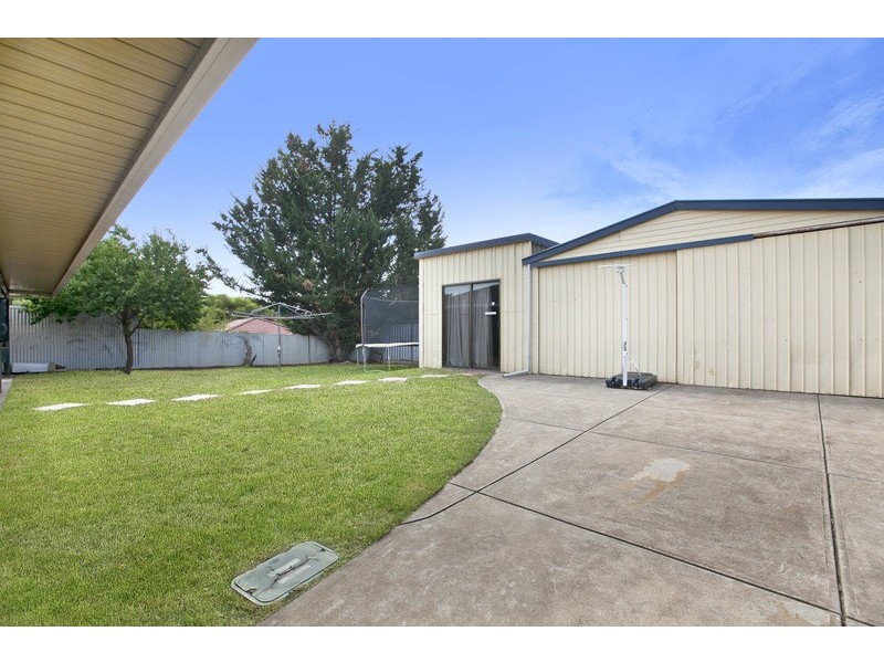 22 Ogwell Crescent, Reynella East SA 5161