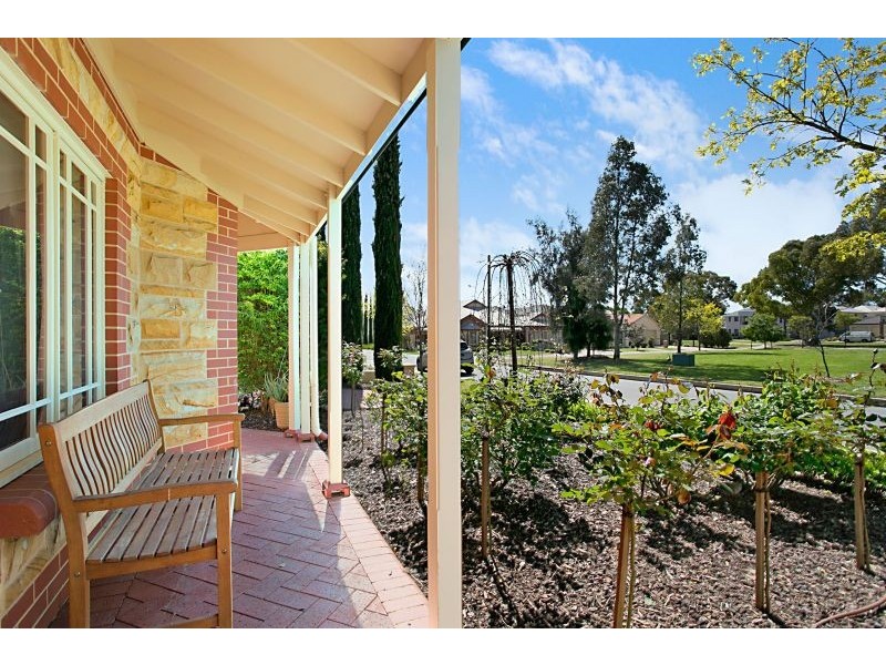 13 Sheaoak Drive, Mawson Lakes SA 5095