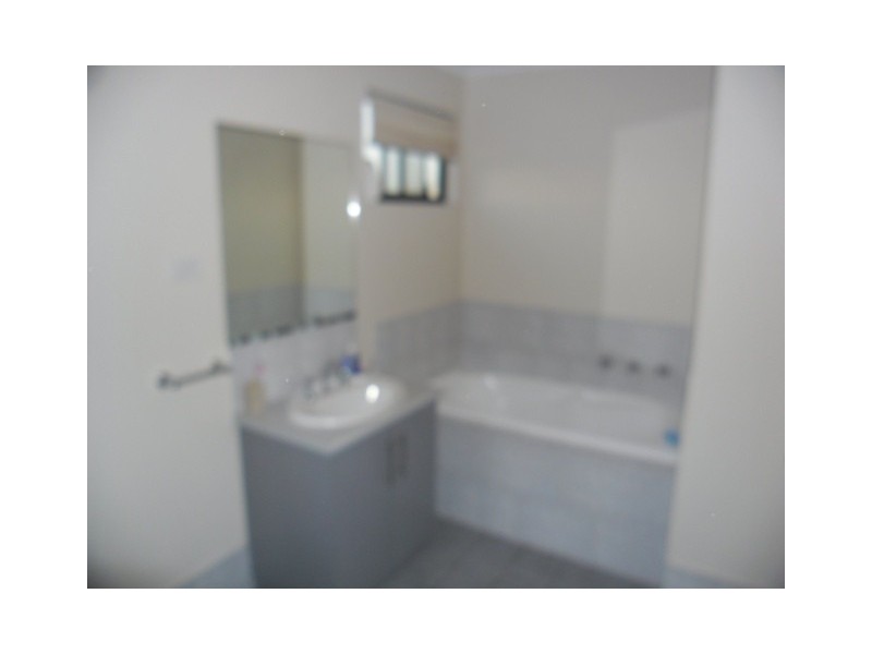 3 Hamra Drive, Smithfield SA 5114