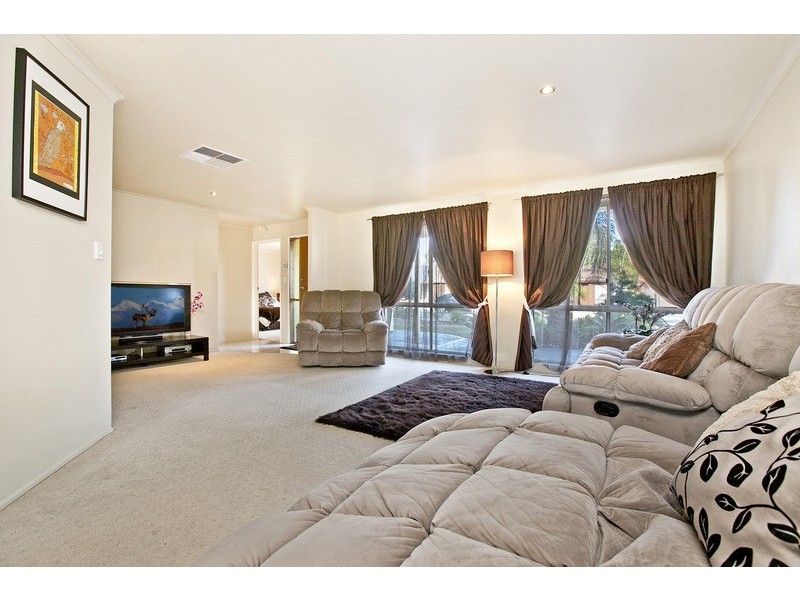 2  Lukin Avenue, Paralowie SA 5108