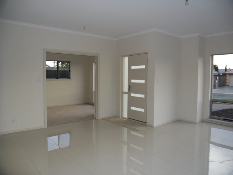 2C Manoora Street, Greenacres SA 5086