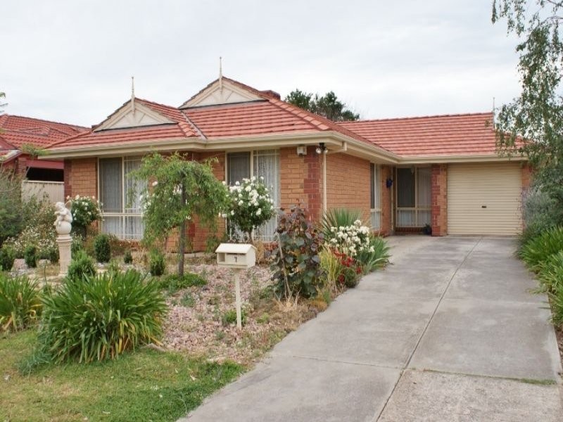 7  Springwood Avenue, Parafield Gardens SA 5107