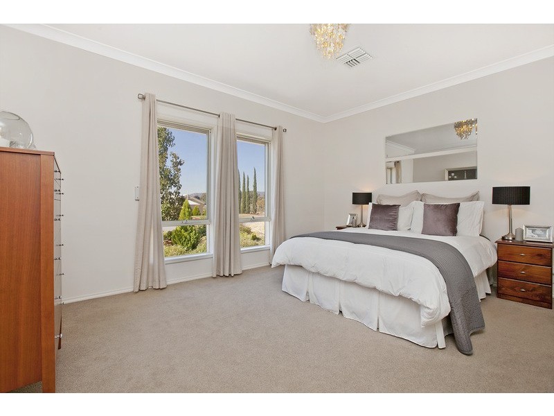 20 The Circuit, Walkley Heights SA 5098