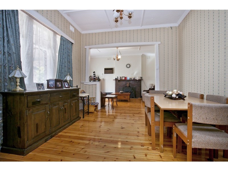 24  Aberfeldy Avenue, Woodville SA 5011