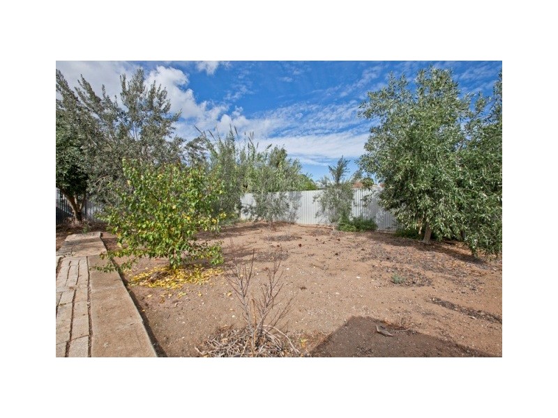 24  Aberfeldy Avenue, Woodville SA 5011