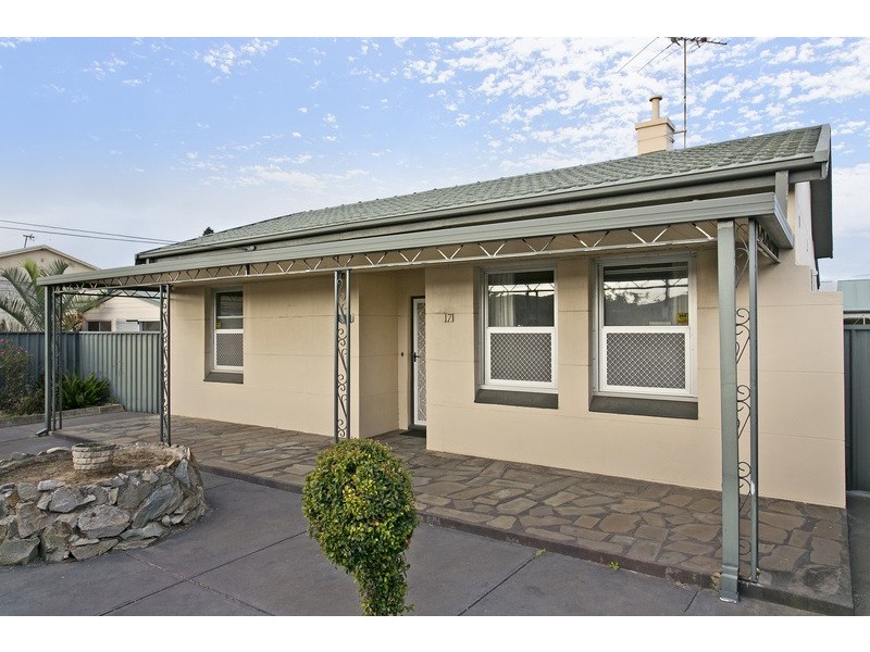 17 Alexander Street, Royal Park SA 5014