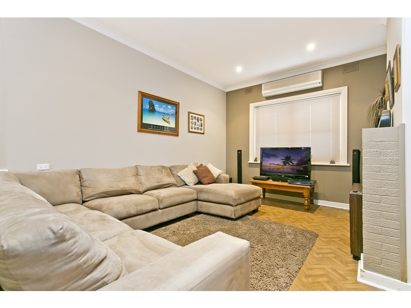 17 Alexander Street, Royal Park SA 5014