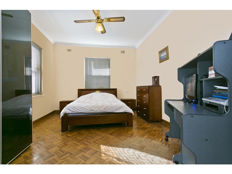 17 Alexander Street, Royal Park SA 5014