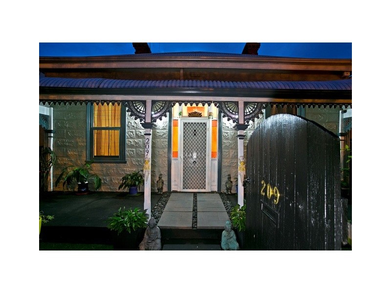 209 Port Road, Queenstown SA 5014