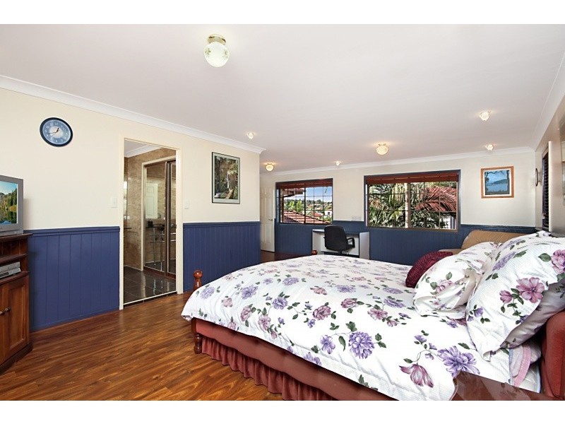 30 Gartford Street, Robertson QLD 4109