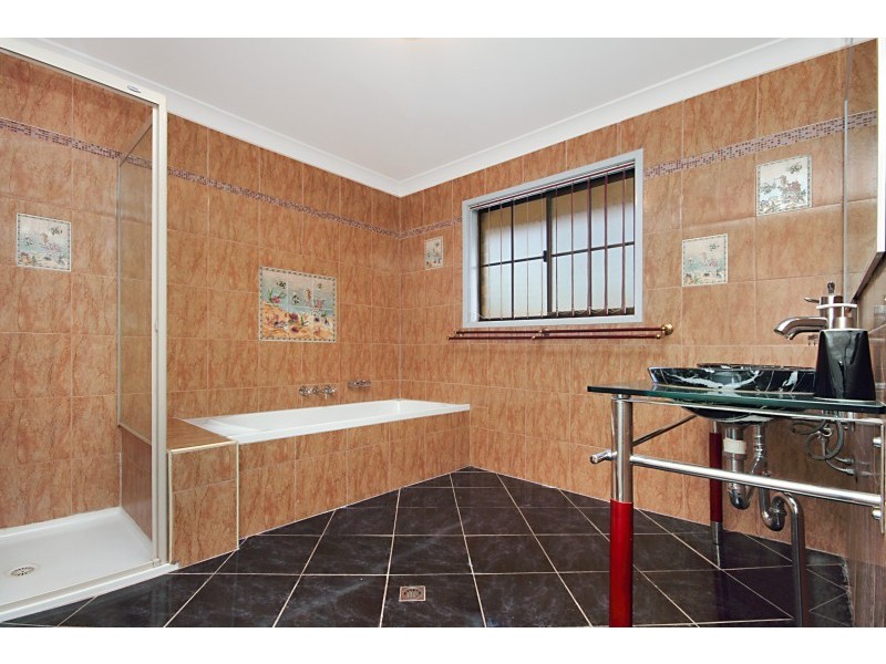 30 Gartford Street, Robertson QLD 4109