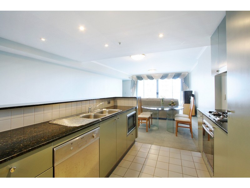 919/2A Help Street, Chatswood NSW 2067