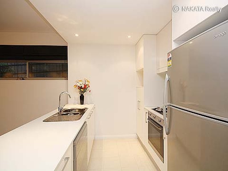 2 Duntroon Avenue, St Leonards NSW 2065