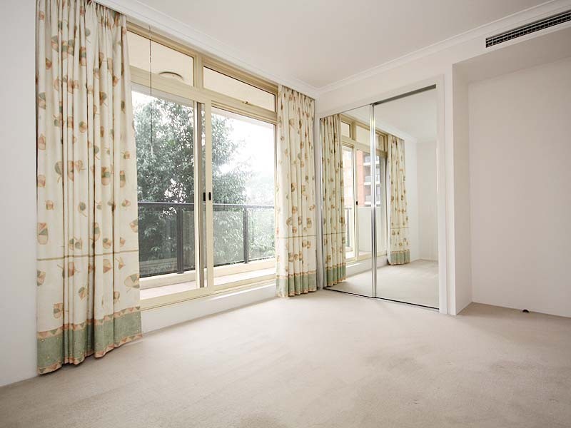 49 Lithgow Street, St Leonards NSW 2065