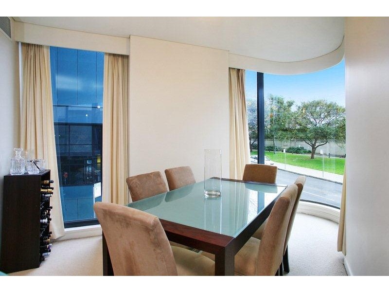 30 Glen Street, Milsons Point NSW 2061