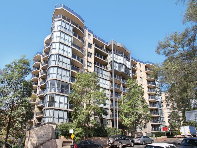 Tower A 17/19-23 Herbert, St Leonards NSW 2065