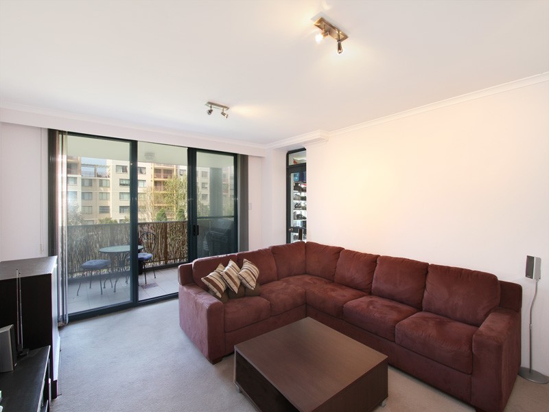 Tower A 17/19-23 Herbert, St Leonards NSW 2065